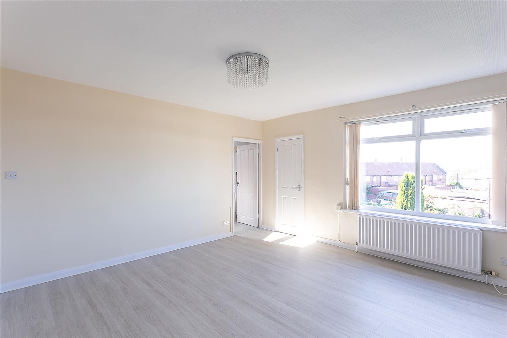 Flat Overfield Road in Newcastle upon Tyne