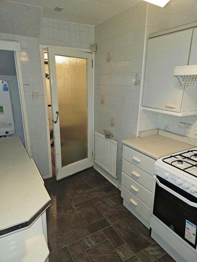Flat Nightingale Place in Johnstone