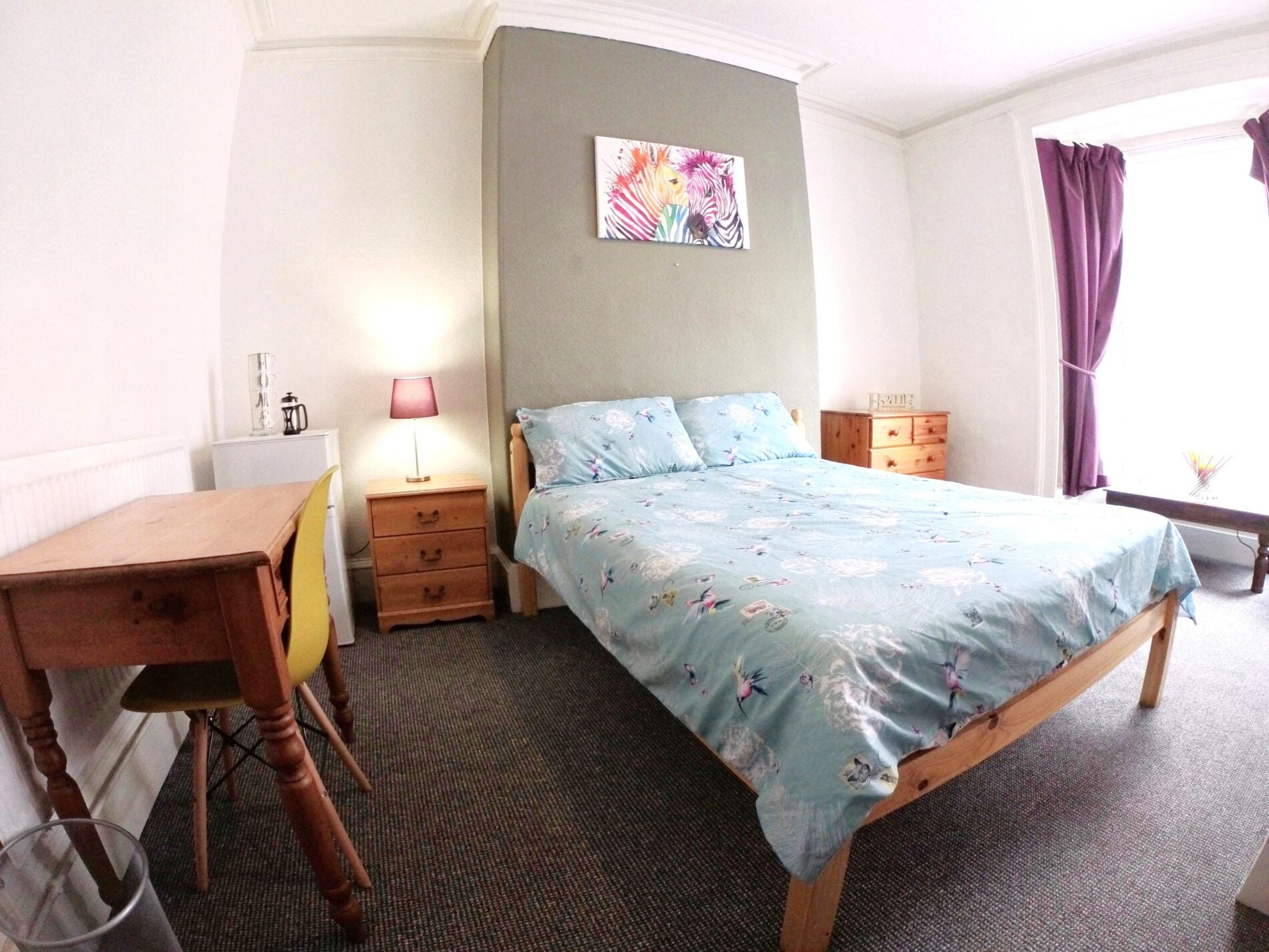 Room Monks Road in Lincoln