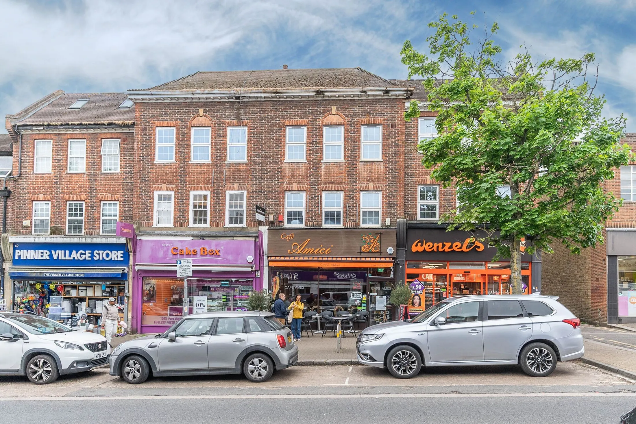 Flat Bridge Street in Greater London