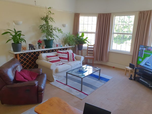 Flat Anerley Road in London