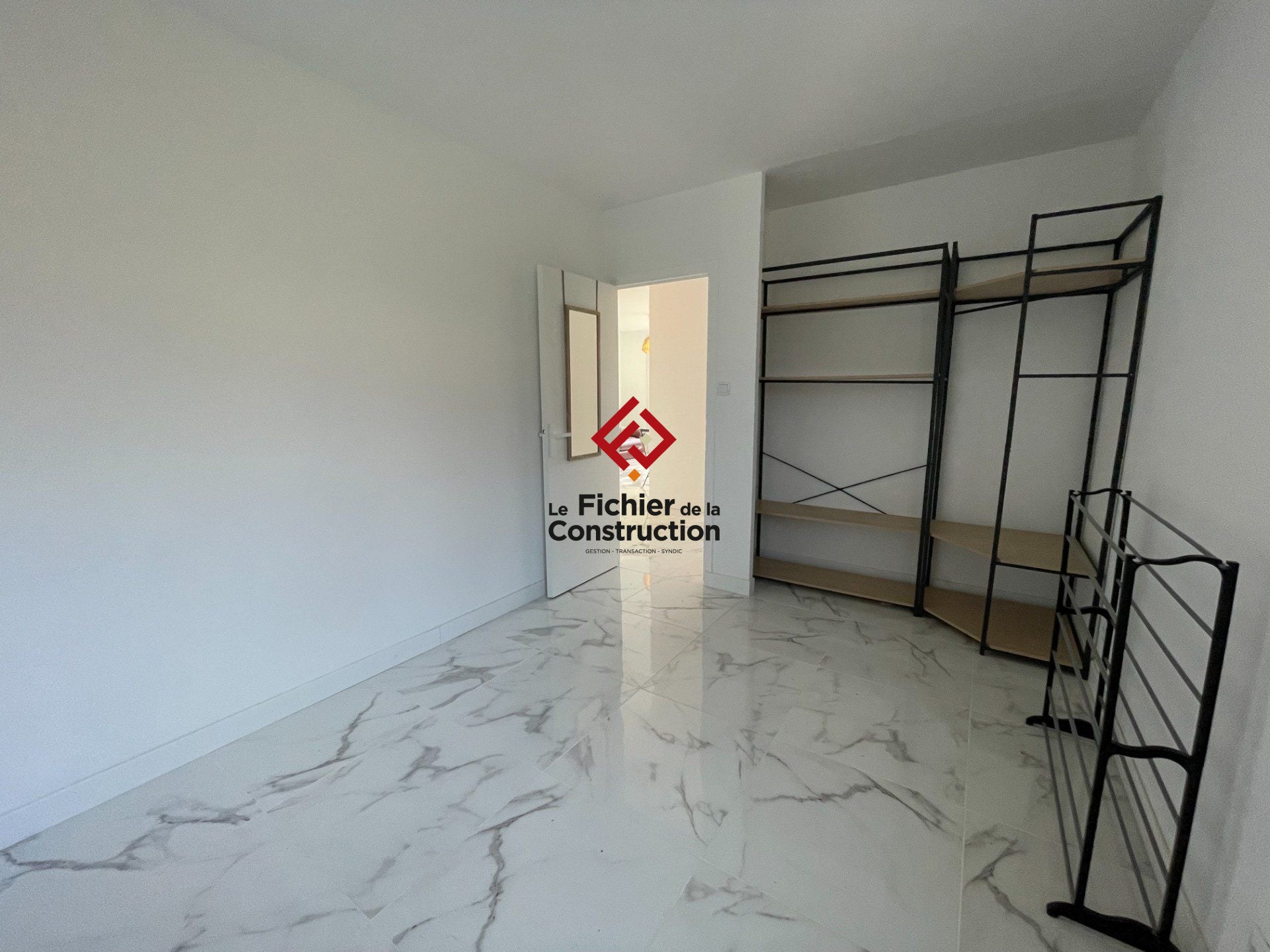 Flat Rue Raymond Muelle in Le Pont-de-Claix