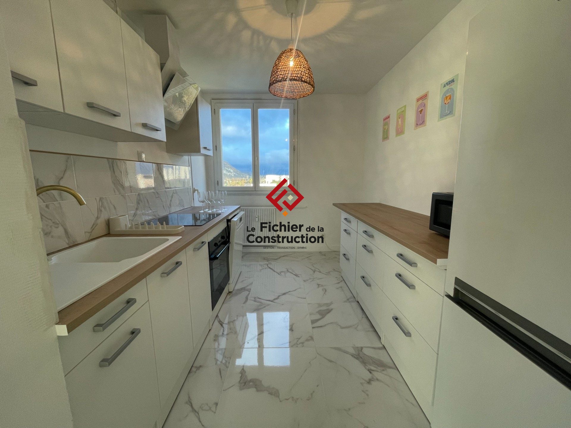 Flat Rue Raymond Muelle in Le Pont-de-Claix