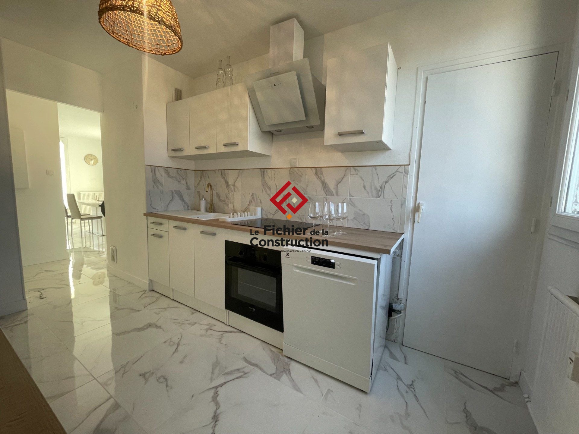 Flat Rue Raymond Muelle in Le Pont-de-Claix