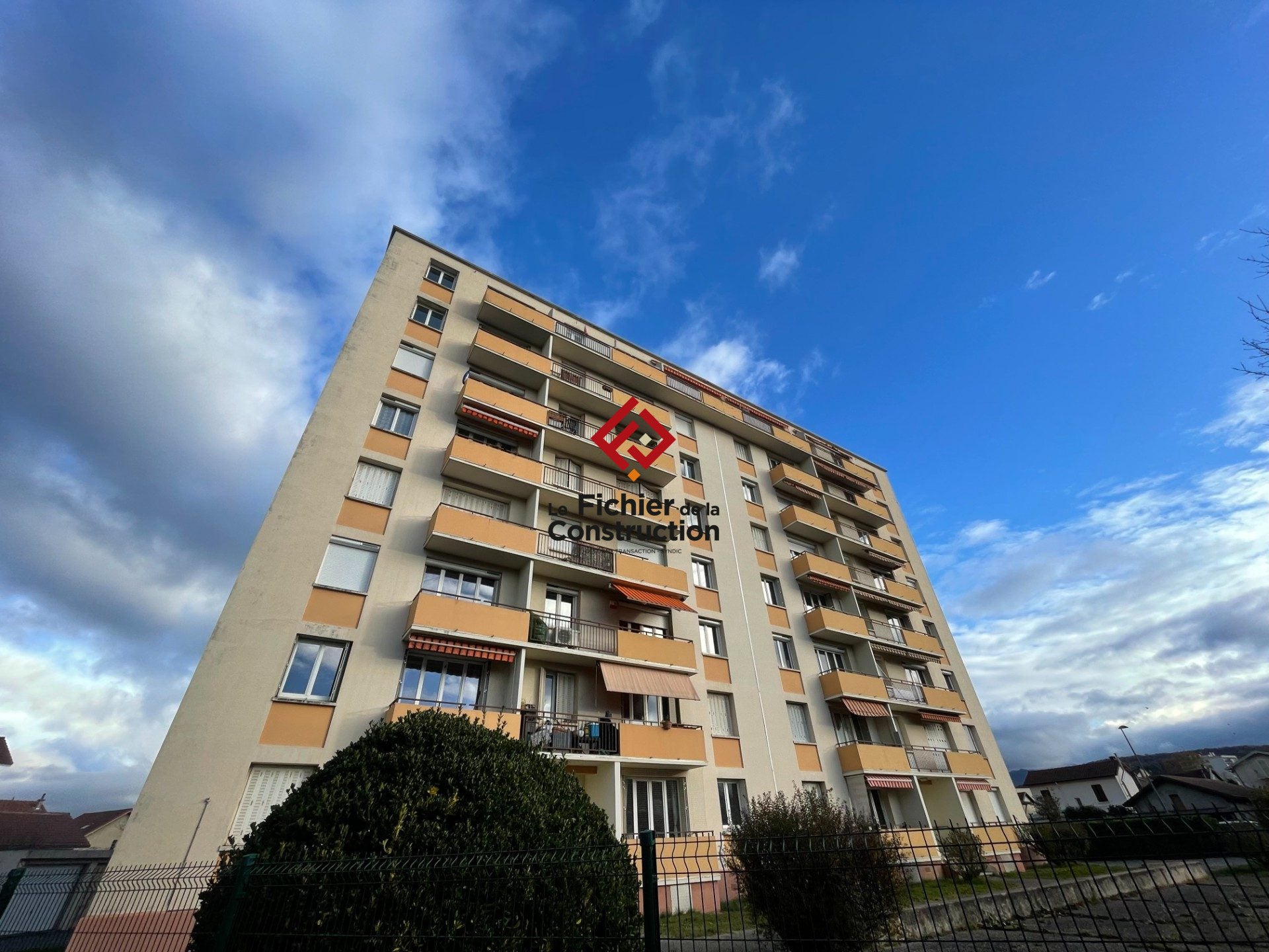 Flat Rue Raymond Muelle in Le Pont-de-Claix