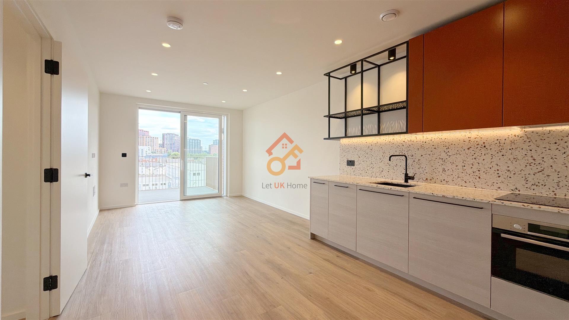 Flat Axio Way in London