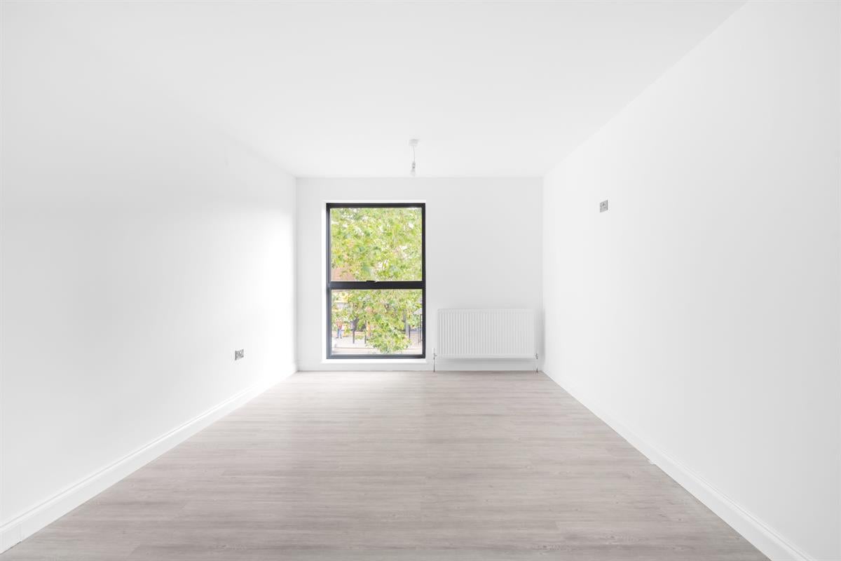 Flat High Street in Brentwood