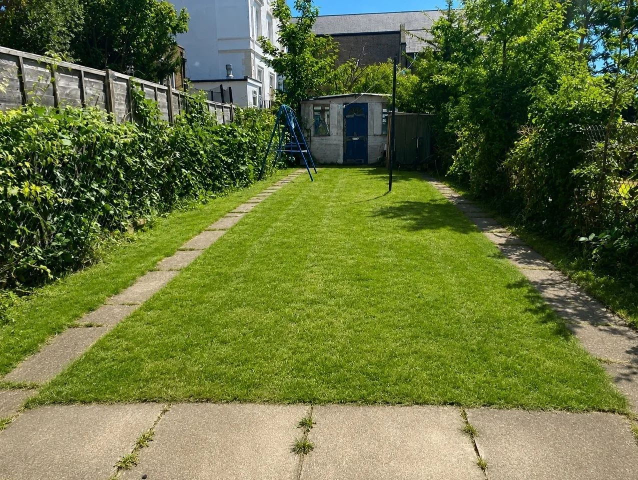 Flat Thornton Road in Greater London