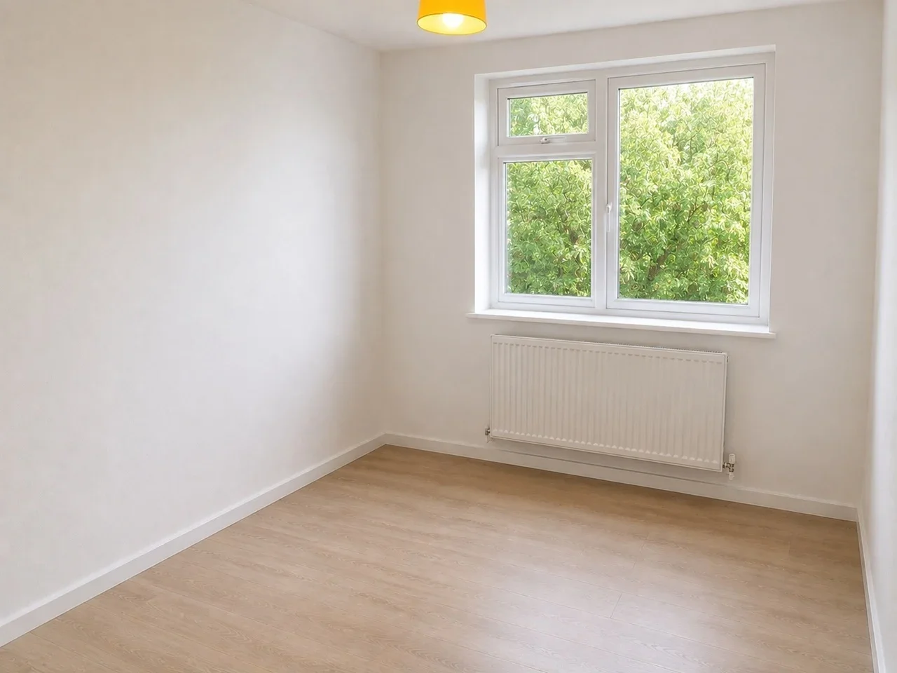 Flat Thornton Road in Greater London