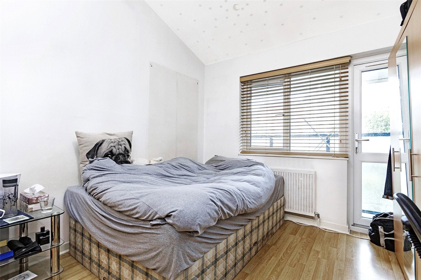 Flat Drury Lane in Greater London