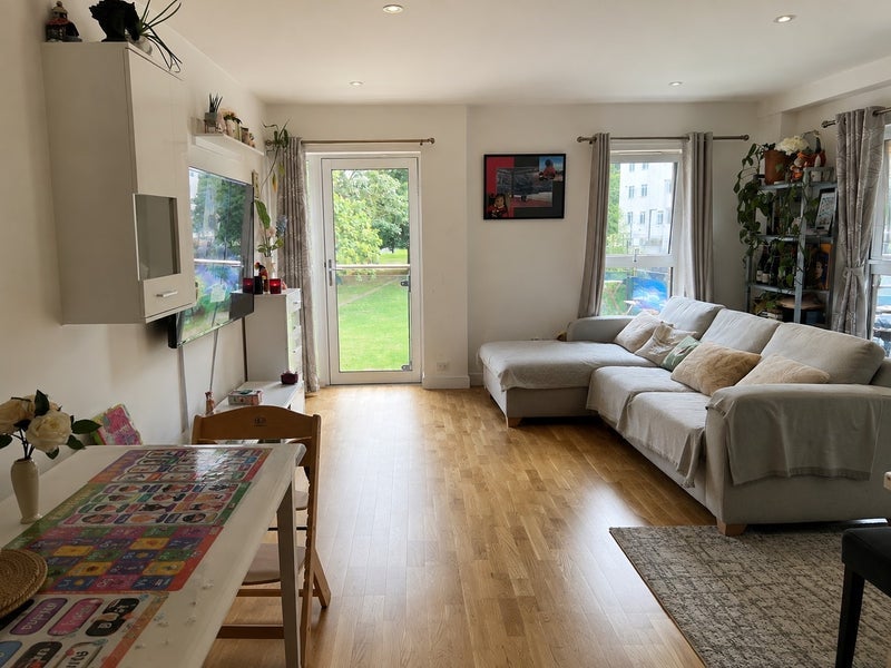 Room Brickfield Road in Greater London