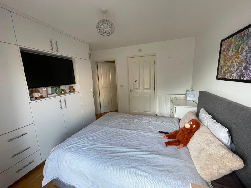 Room Brickfield Road in Greater London