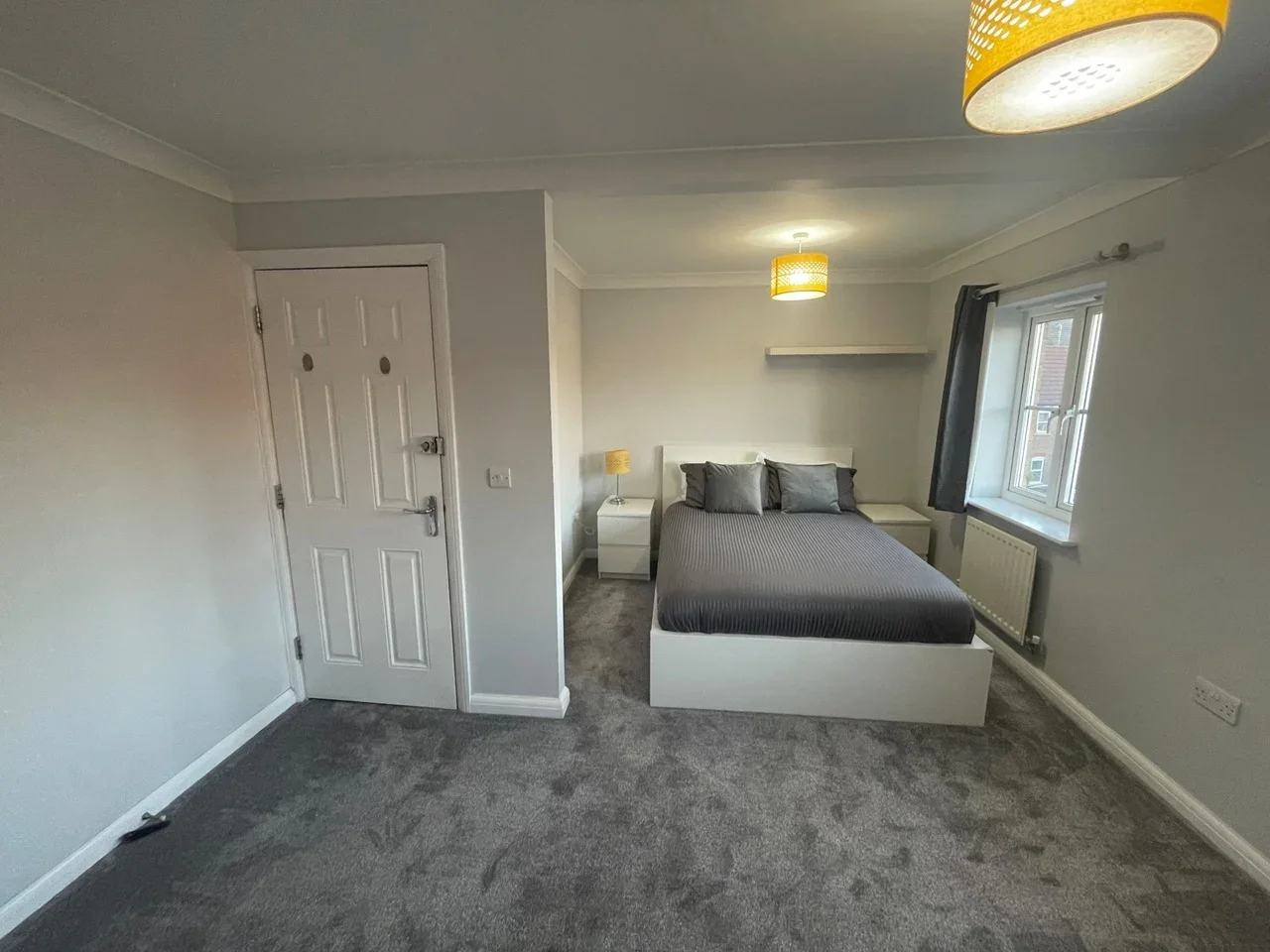 Room Cheviot Way in North Hertfordshire