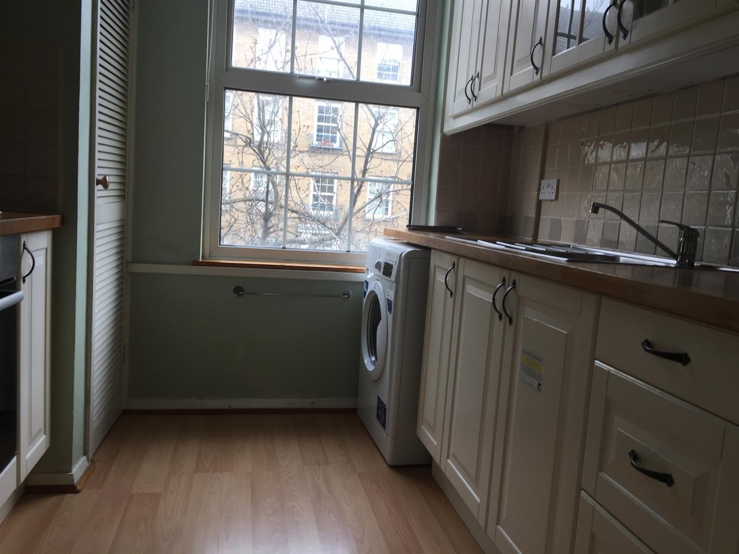 Flat Devonshire Drive in Greater London