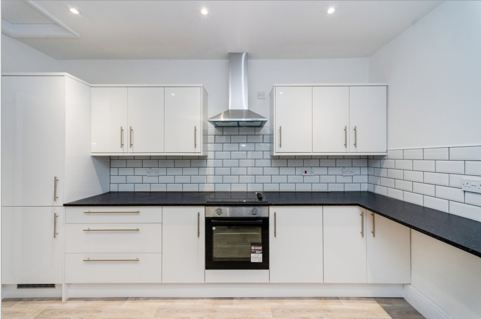 Flat Heol Glyn-llwchwr in Pontarddulais