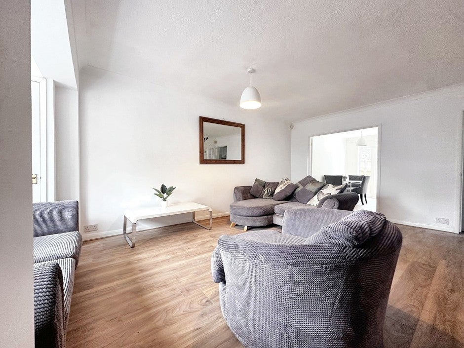 Flat Villier Street in Greater London