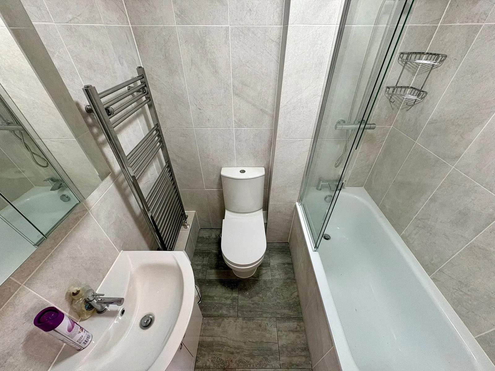 Flat Stapleford Close in Greater London