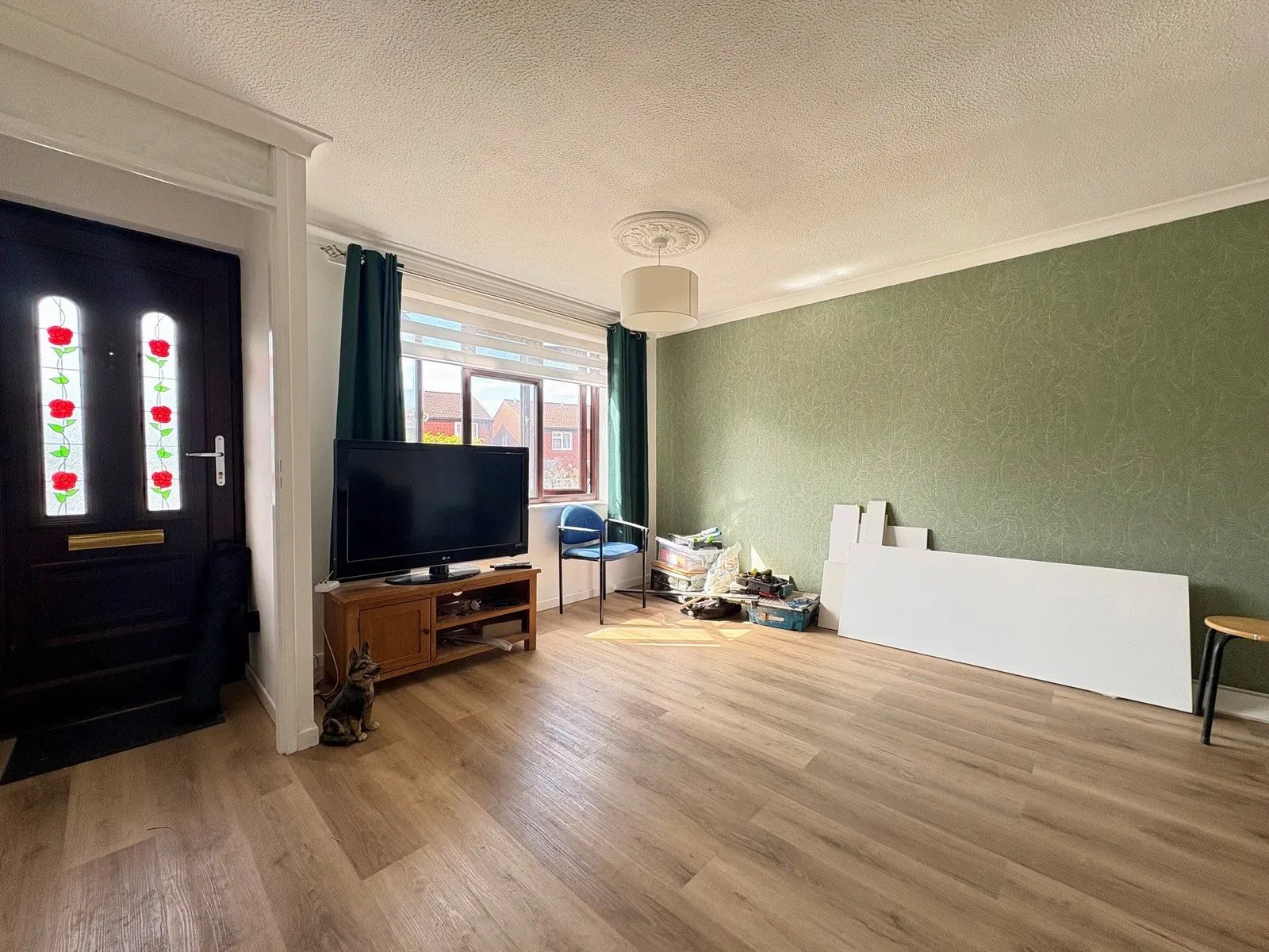 Flat Stapleford Close in Greater London