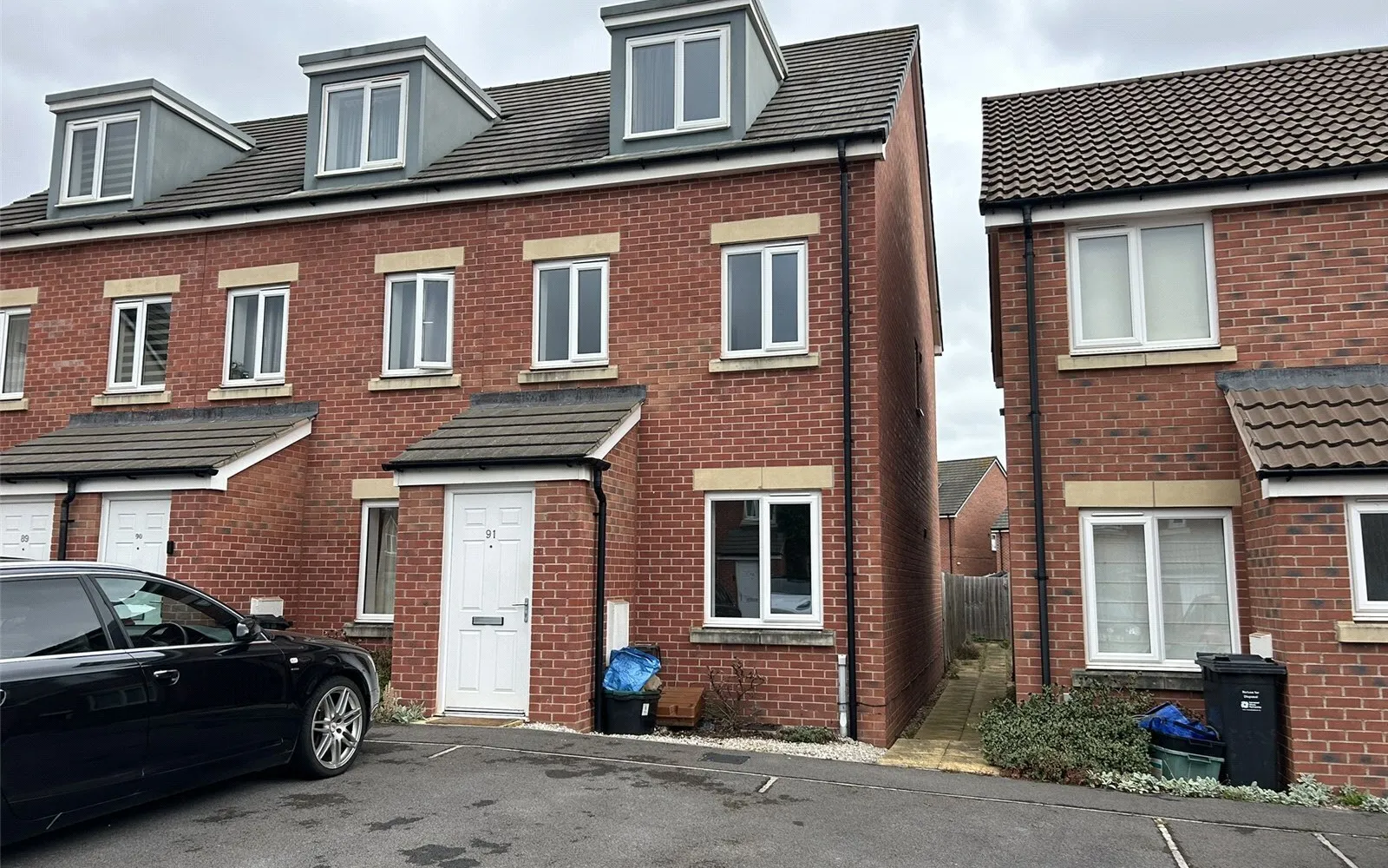 House Hob Close in Taunton