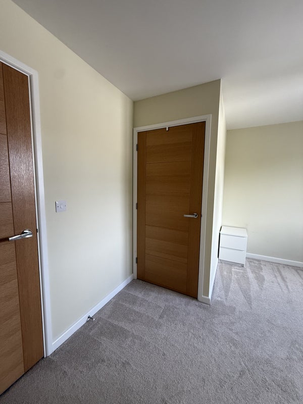 Room Hardy Crescent in Wimborne Minster