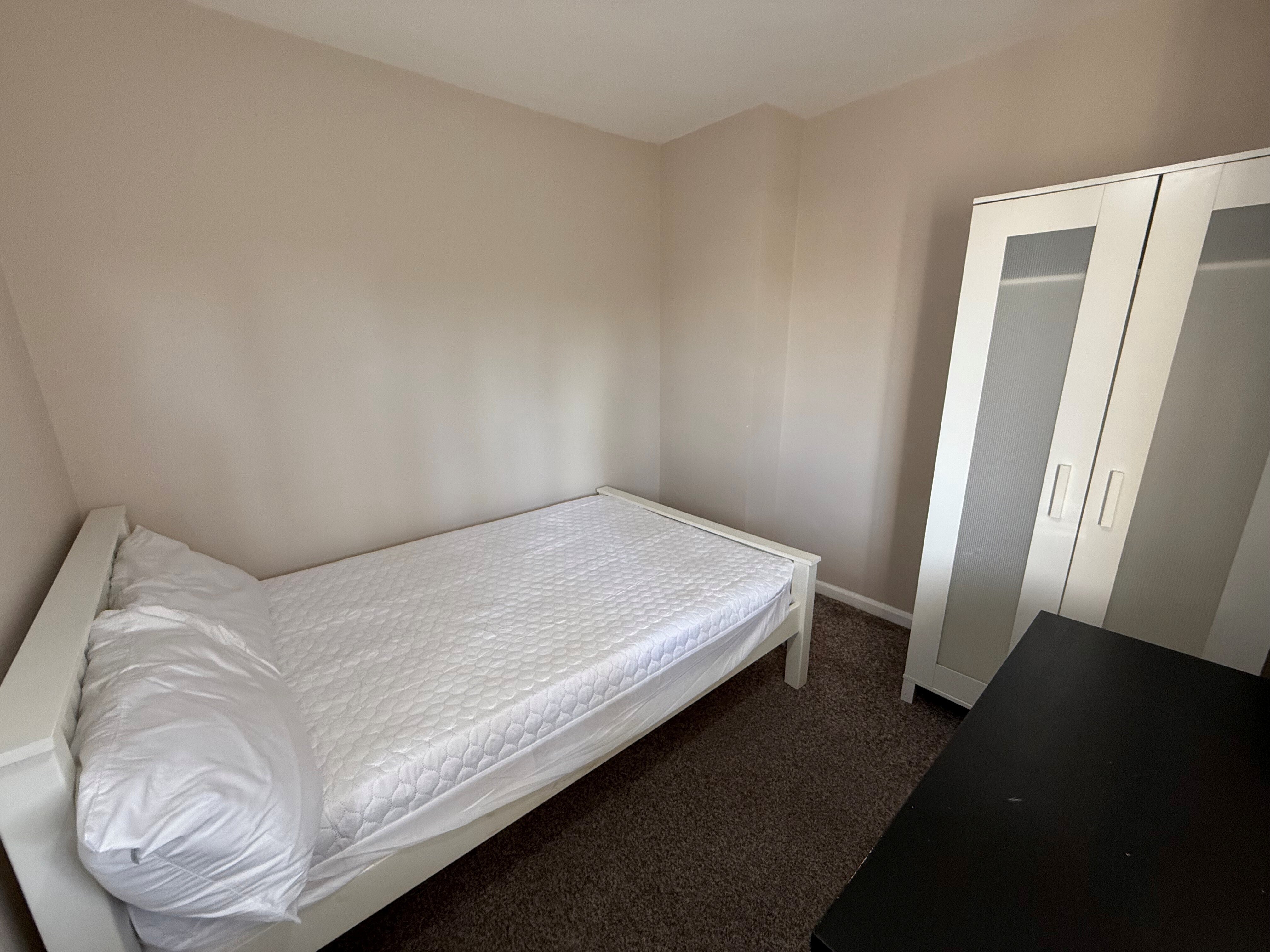 Room Stanley Place in Nottingham