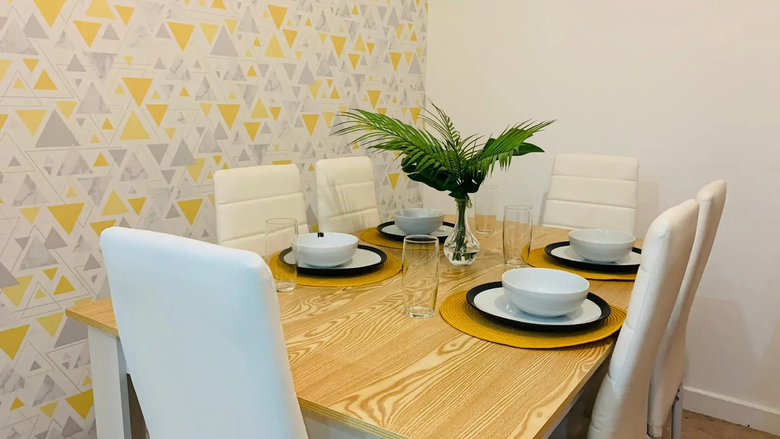 Flat Seagull Close in Greater London