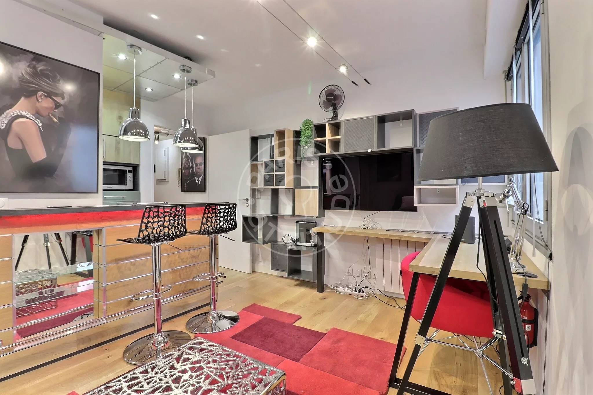 Appartement Place de l'Escadrille Normandie-Niemen à Paris