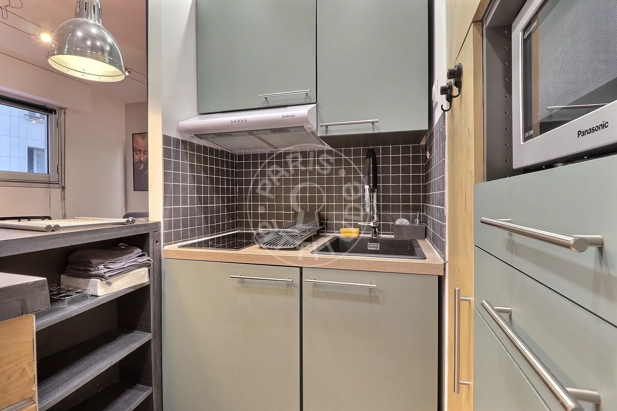 Appartement Place de l'Escadrille Normandie-Niemen à Paris