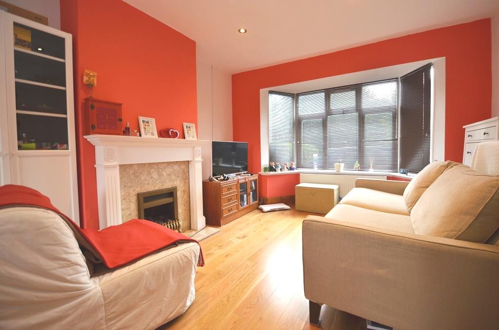 House Wilmar Close in Greater London