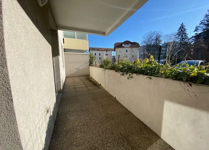 Appartement Rue Jean Jaurès à Ville-la-Grand