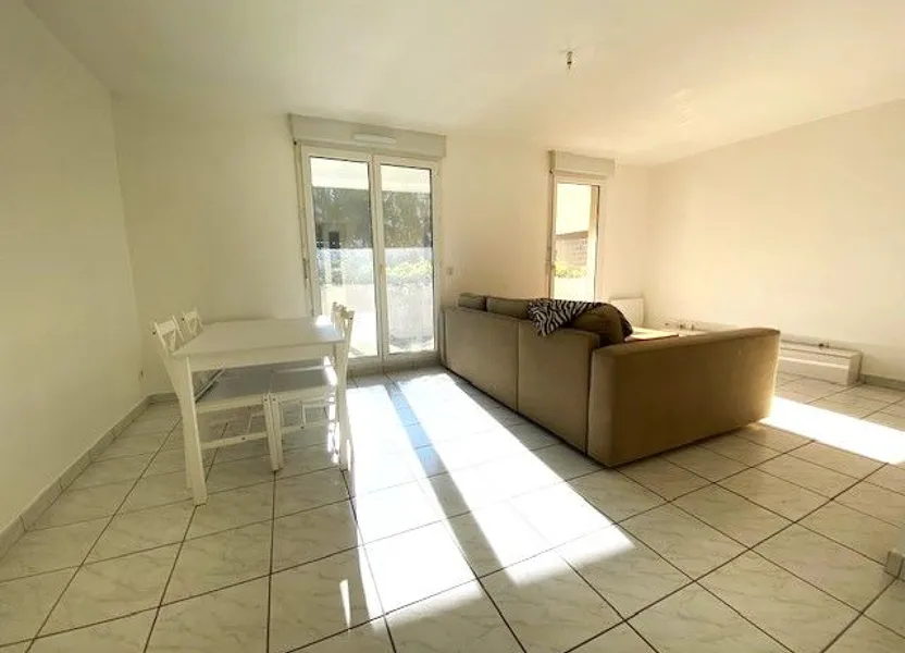 Appartement Rue Jean Jaurès à Ville-la-Grand