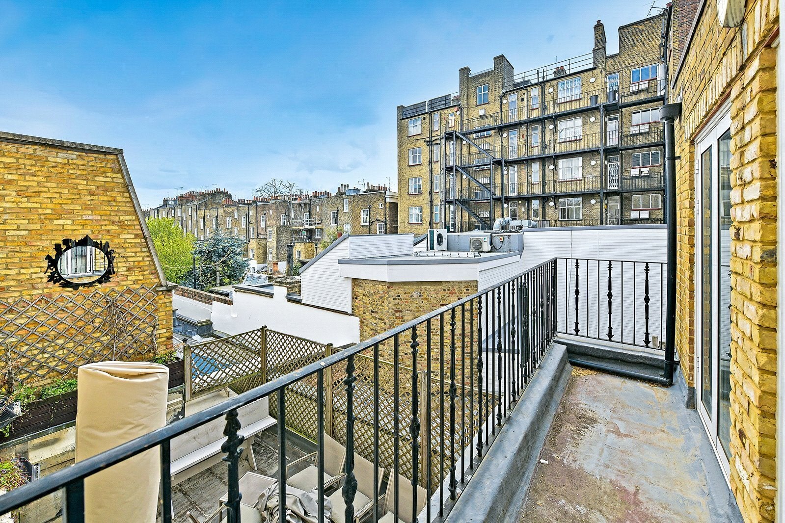 Flat King's Road in Greater London