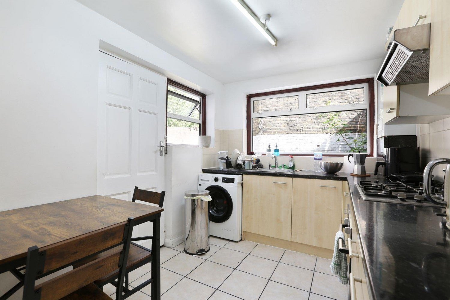 Flat Stockwell Green in Greater London