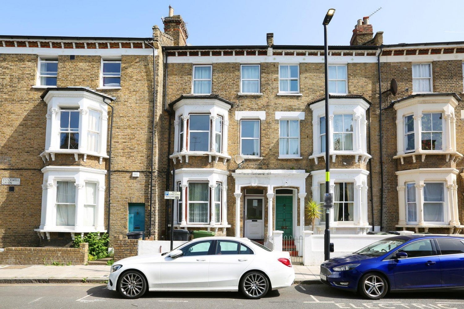 Flat Stockwell Green in Greater London