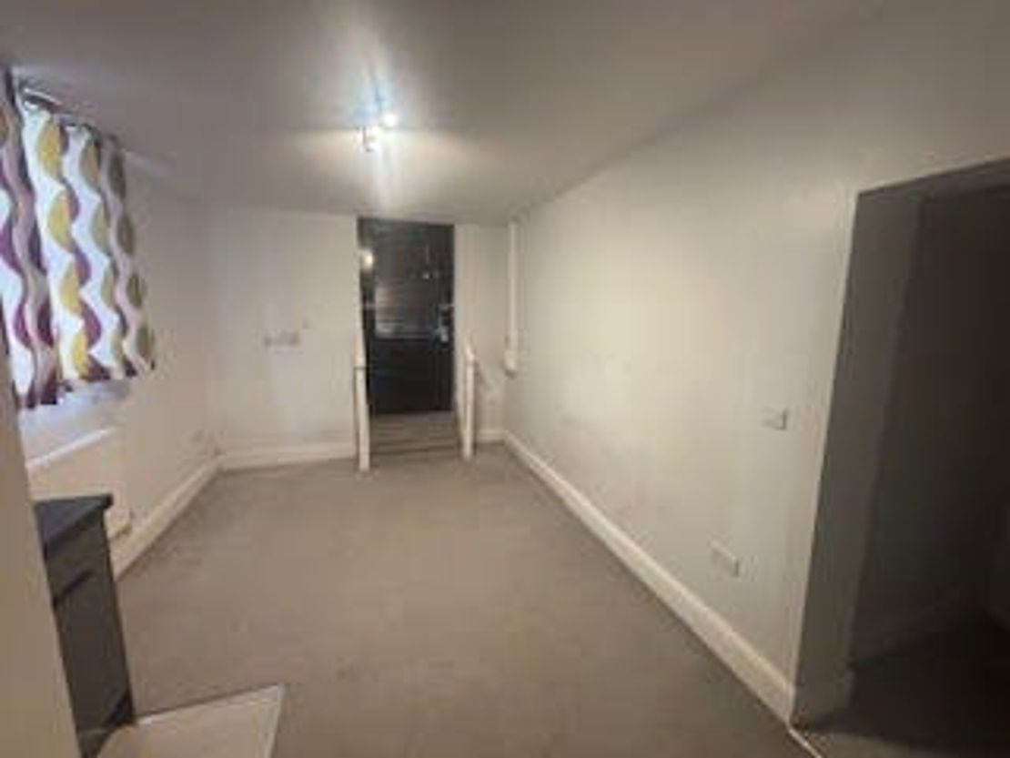 Flat Pall Mall in Stoke-on-Trent