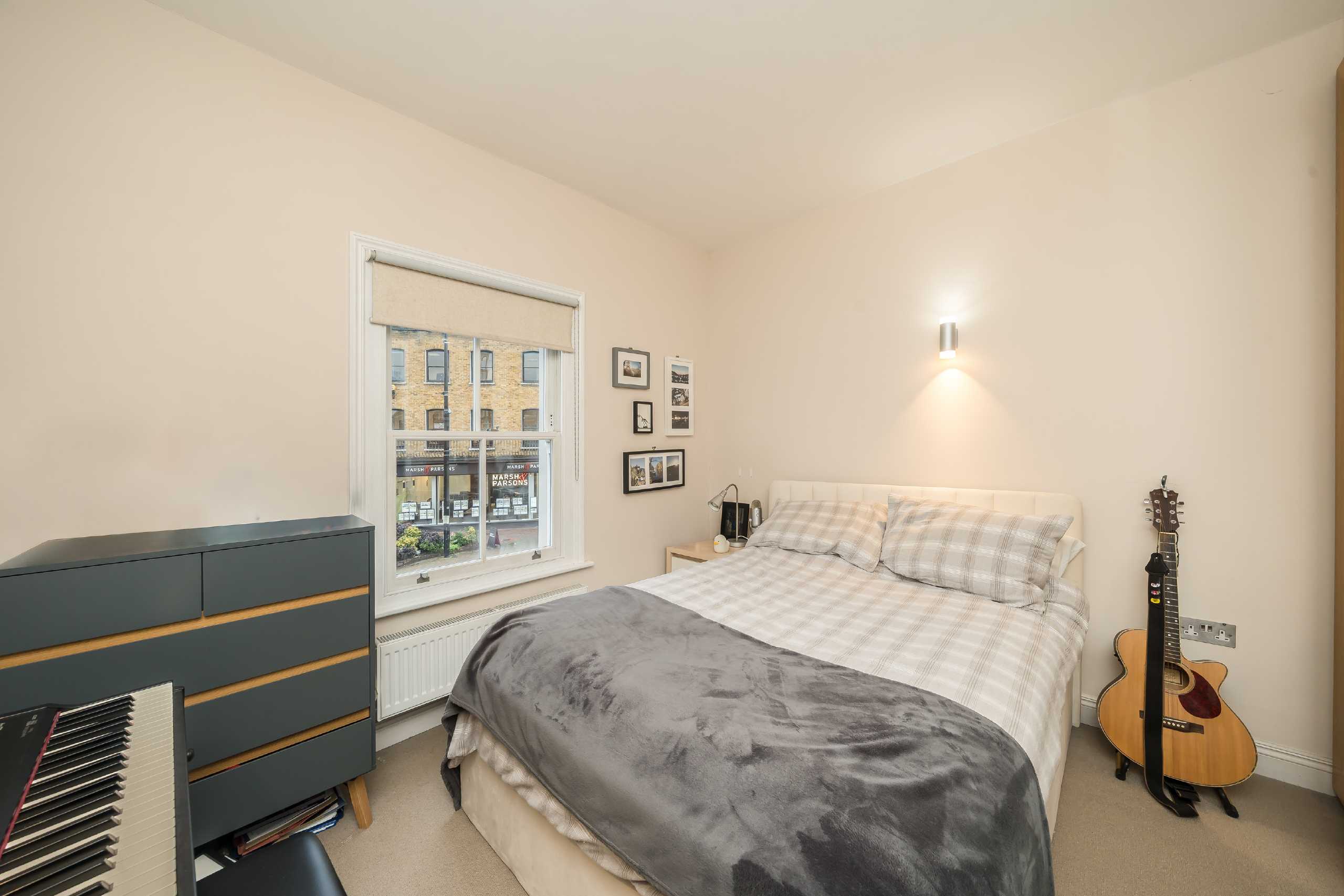 Flat Lancaster Place in Greater London
