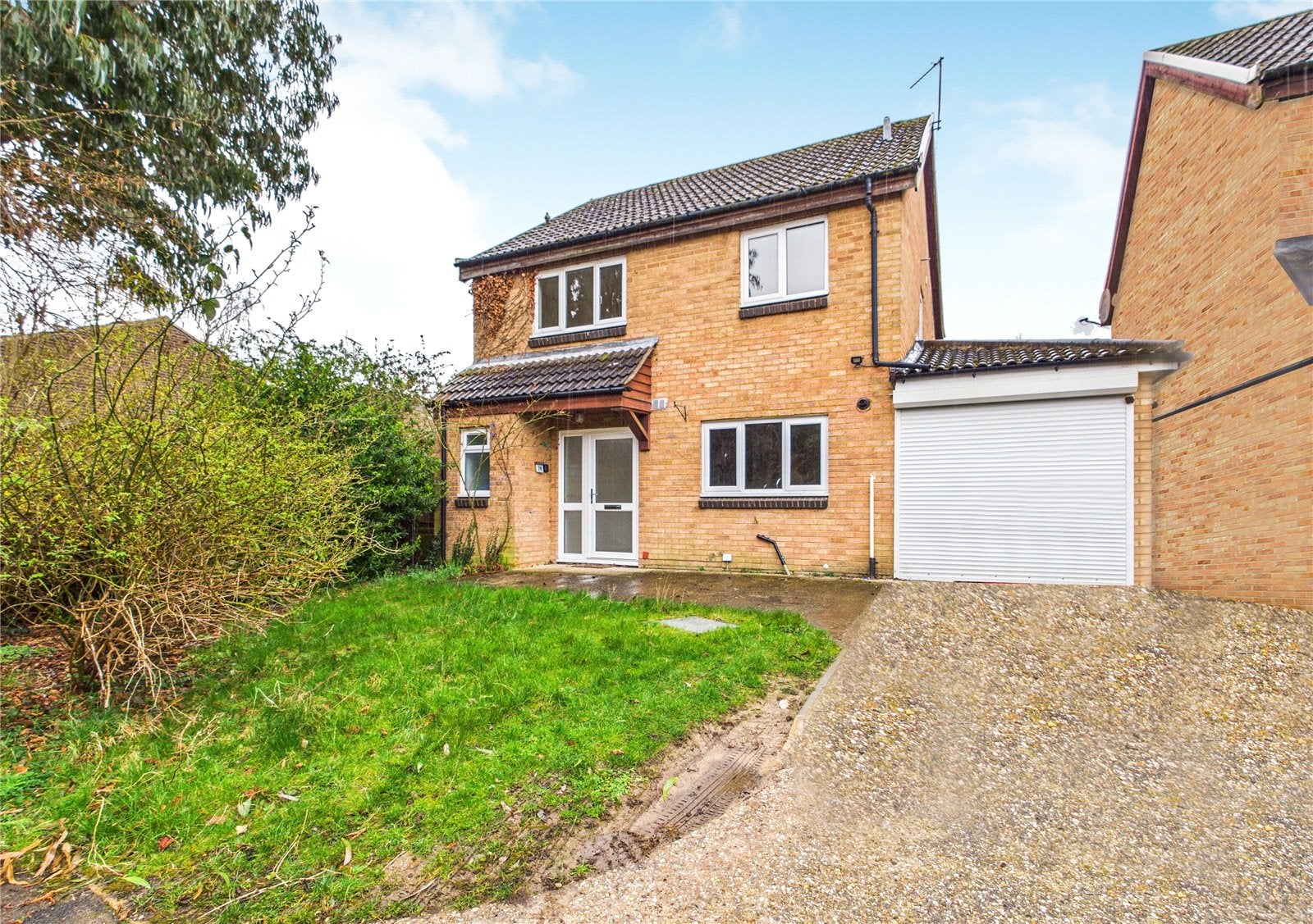 House Carston Grove in Reading