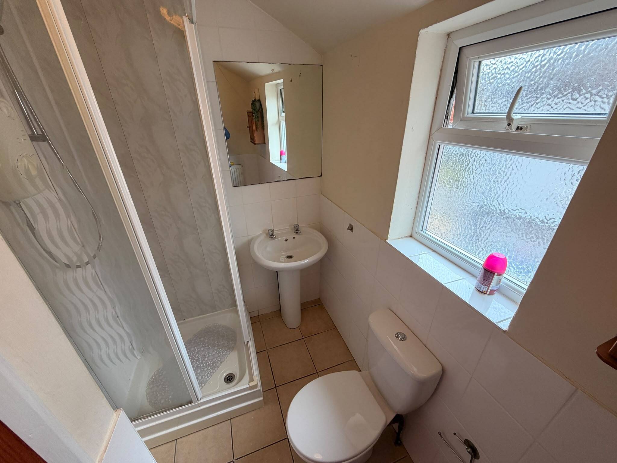 Room Beaconsfield Terrace in Northampton