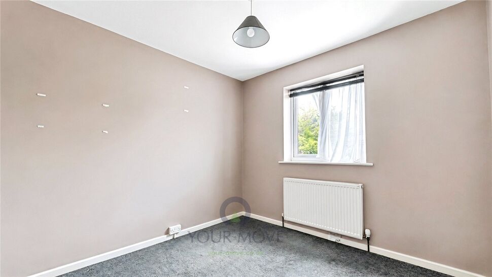 Flat Perry Street in Greater London