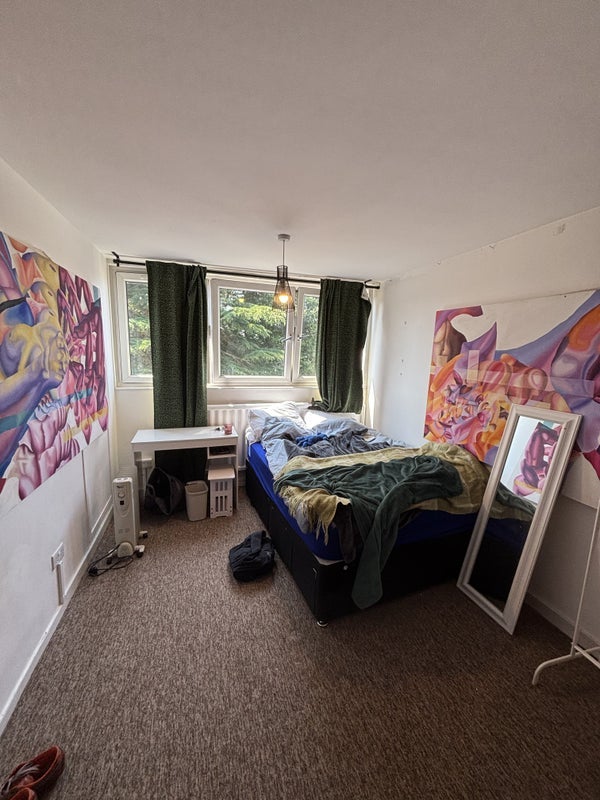 Room Ashley Down Road in Bristol