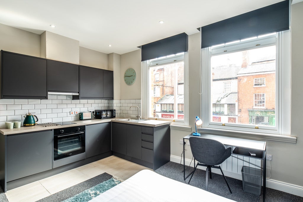 Room Derby Road in Nottingham