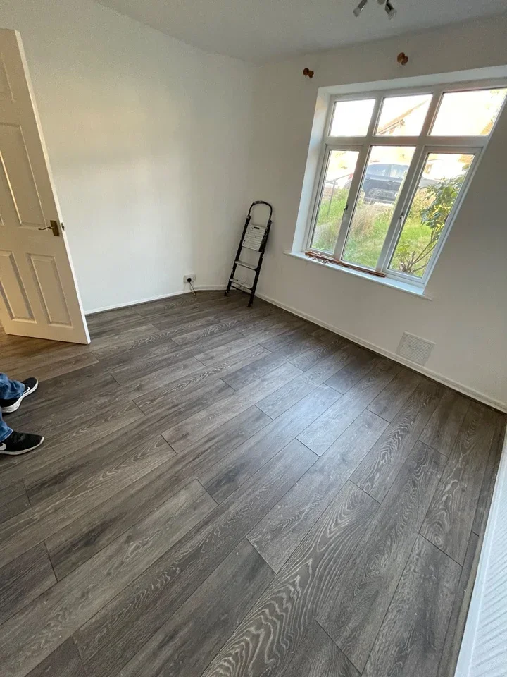 Flat Baslow Close in Greater London