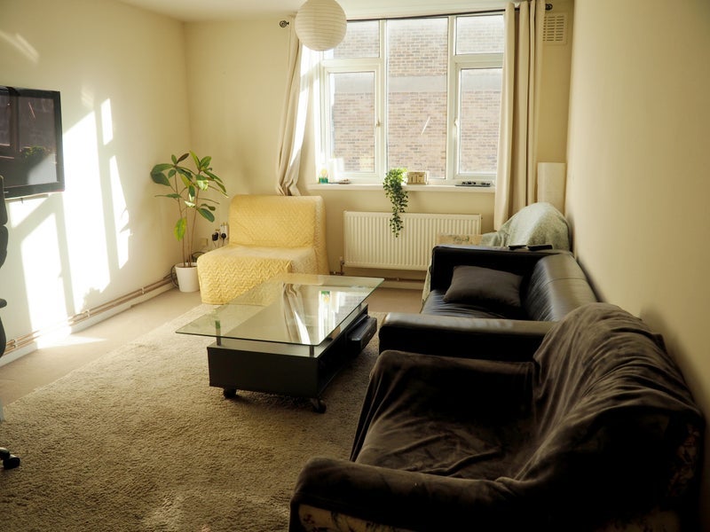 Room Kingsland Road in Greater London