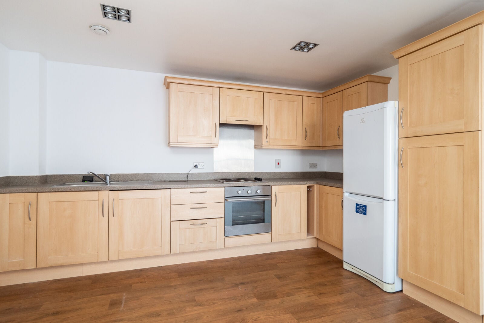 Flat GB 17 in Chatham