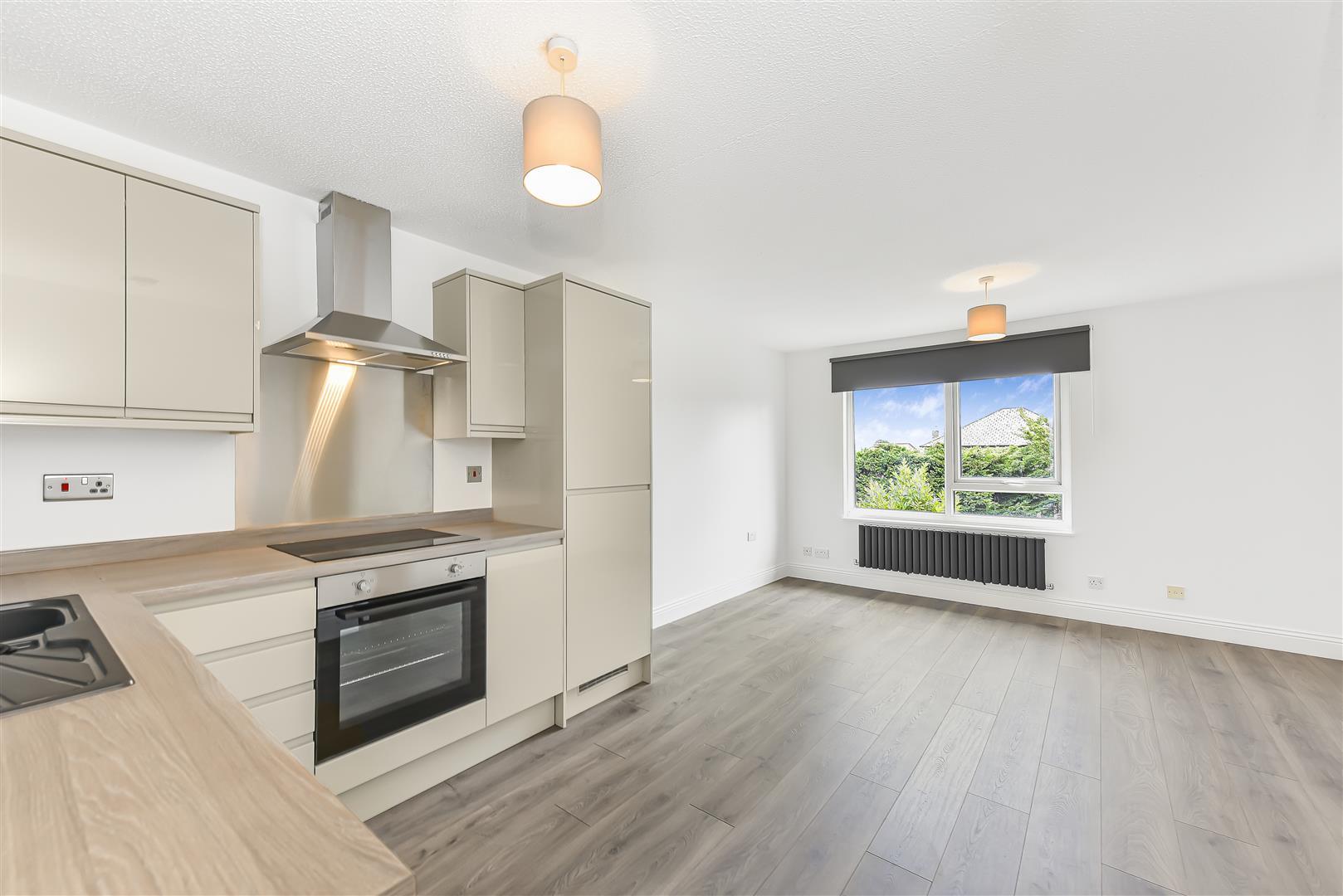 Flat Fosters Close in Greater London