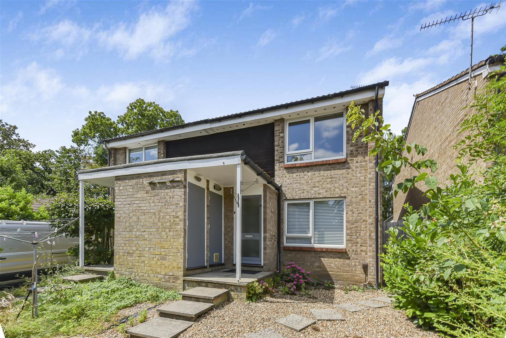 Flat Fosters Close in Greater London