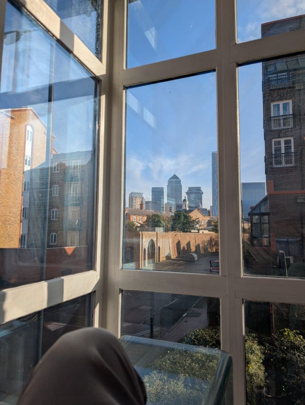 Room Rotherhithe Street in Greater London