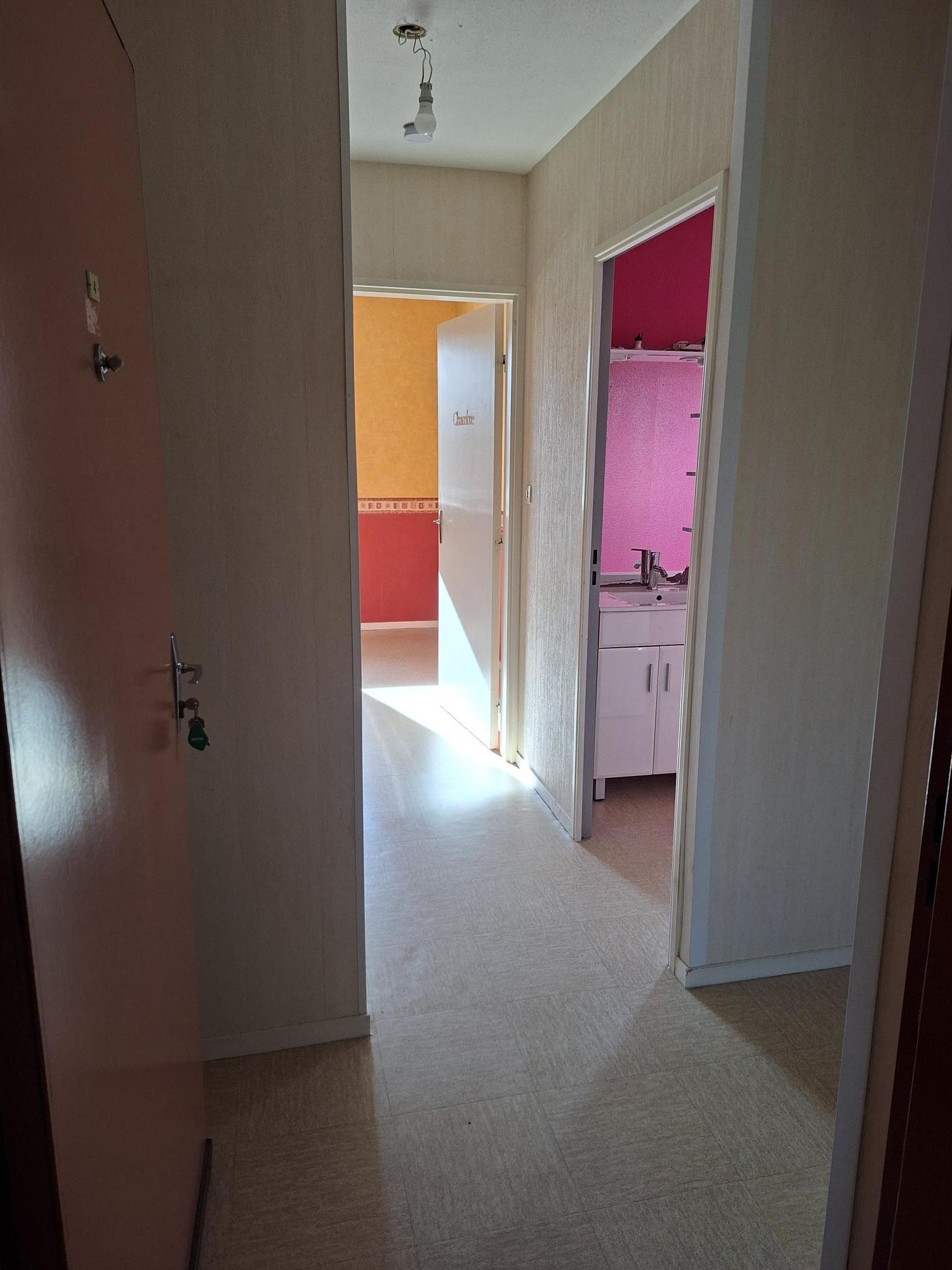 Flat Rue de la Grille in Autun