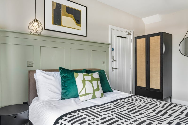 Room Wellington Street in Nottingham