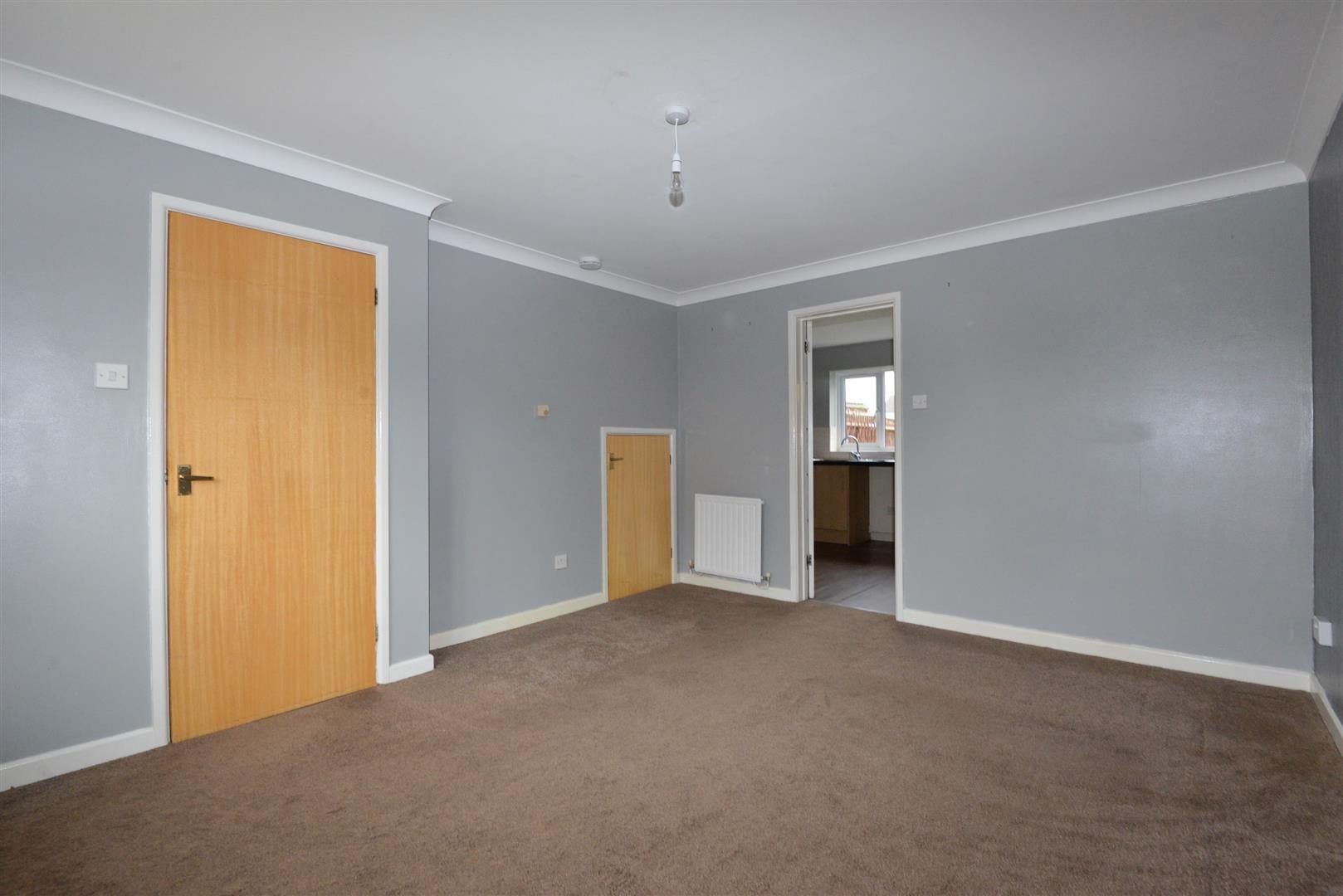 House Leeward Close in Bridgwater